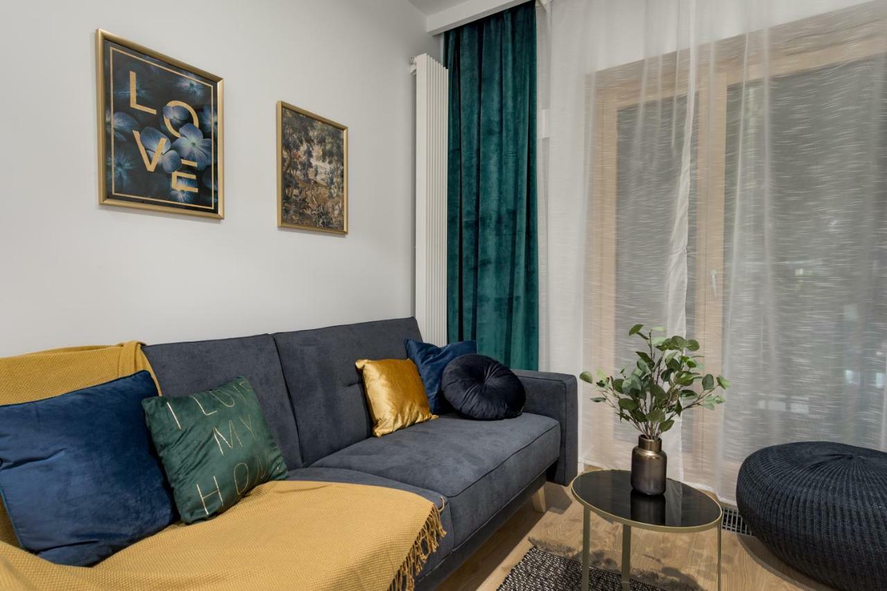 Mennica Residence Chic Apartment Warschau Buitenkant foto