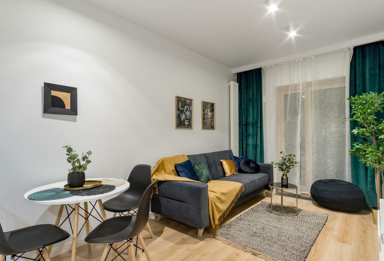 Mennica Residence Chic Apartment Warschau Buitenkant foto