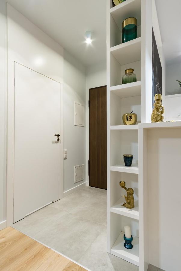 Mennica Residence Chic Apartment Warschau Buitenkant foto