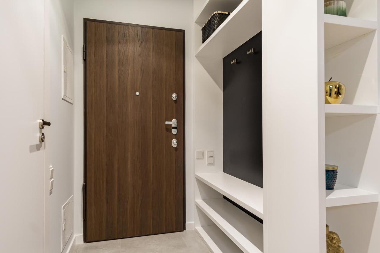 Mennica Residence Chic Apartment Warschau Buitenkant foto